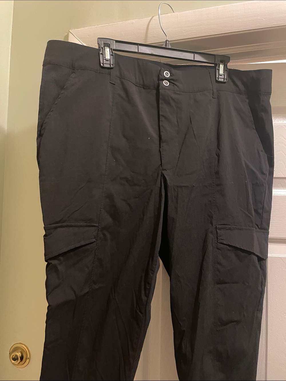 Torrid black cargo style trouser pants